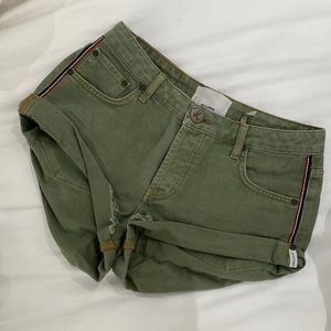 One Teaspoon Bandits